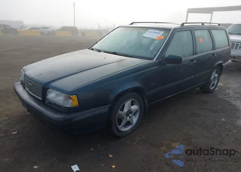 1996 Volvo 850 z USA, uszkodzony, nr VIN YV1LW5721T2197876